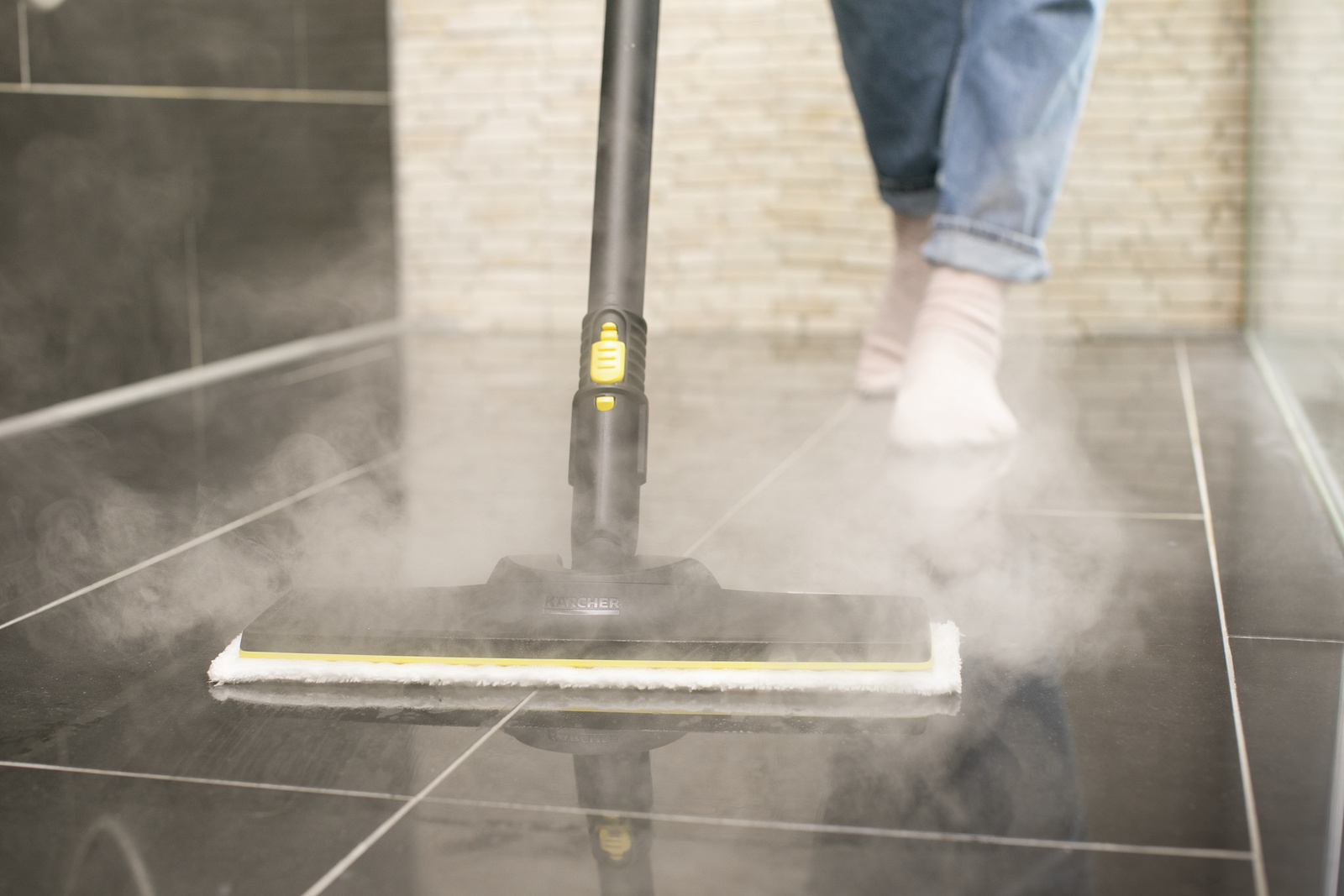 Karcher's New SC 3 Upright EasyFix Steam Mop Deep Cleans Without Chemicals  Quickly - NXT Malaysia