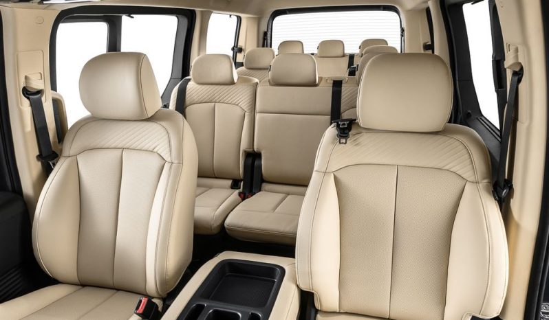 Hyundai Staria 10 Seater Prime full