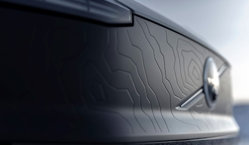2026 Volvo EX30 Cross Country full
