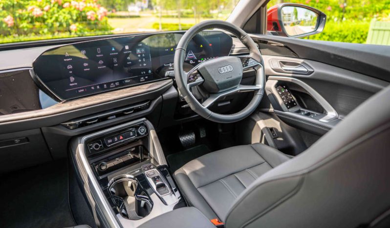 Audi Q5 Advanced 2.0 TFSI full