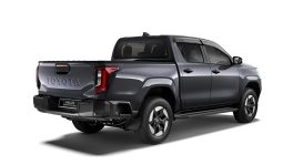 Toyota Hilux BEV full