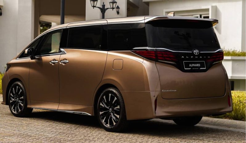 Toyota Alphard full