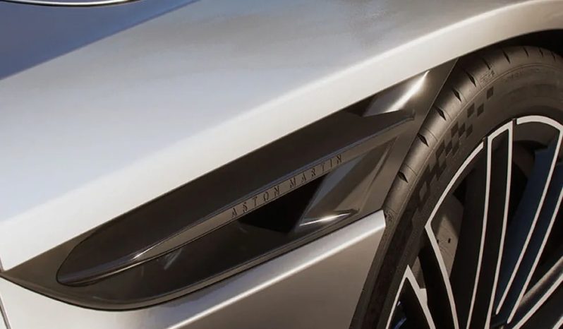 Aston Martin DB12 Volante full