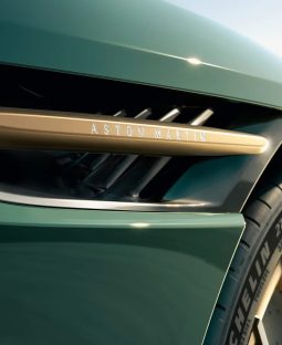 Aston Martin DB12 Volante 60th Anniversary Edition full
