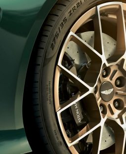 Aston Martin DB12 Volante 60th Anniversary Edition full