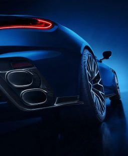 Aston Martin DB12s full
