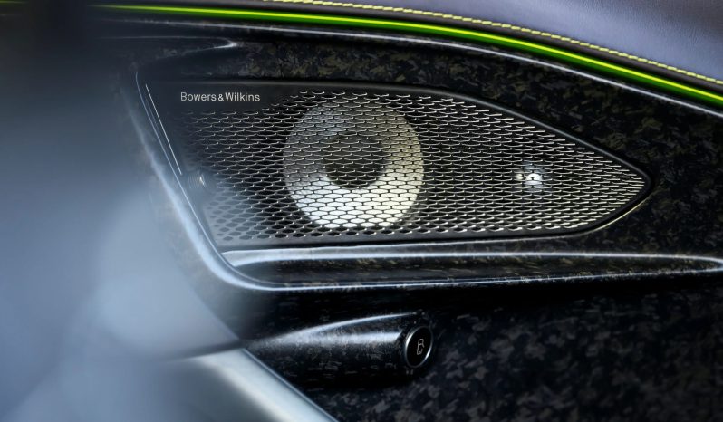 Aston Martin Valhalla full