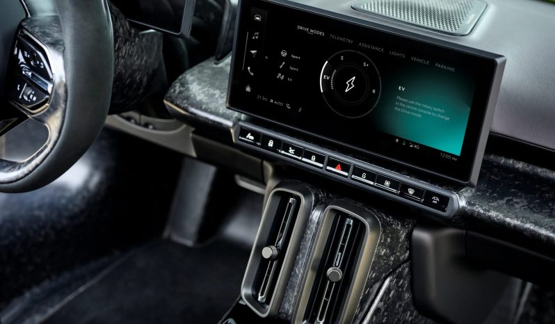 Aston Martin Valhalla full