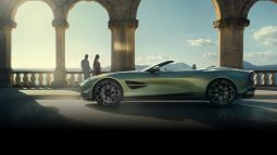 Aston Martin Vanquish Volante 2025 full