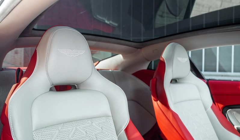 Aston Martin Vanquish 2025 full