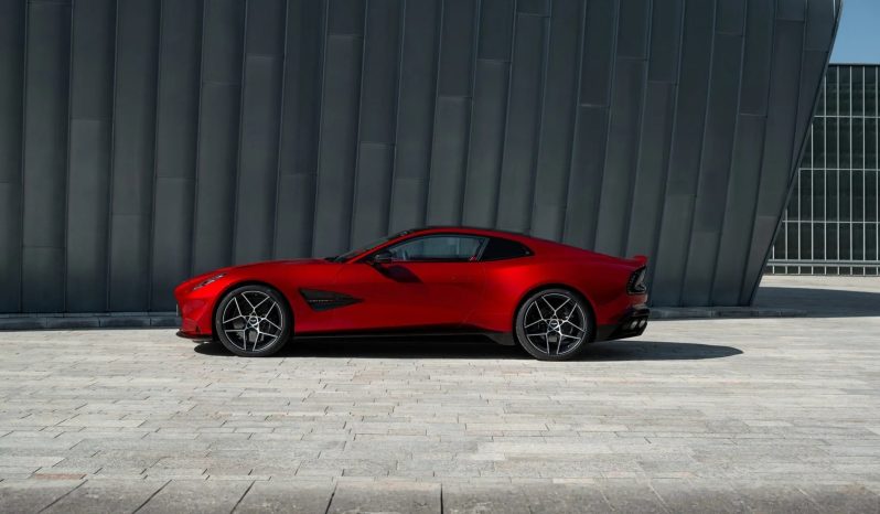 Aston Martin Vanquish 2025 full