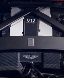 Aston Martin Vanquish 2025 full