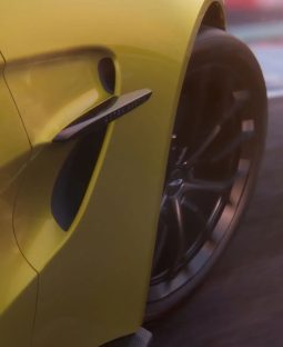Aston Martin Vantage Coupe full