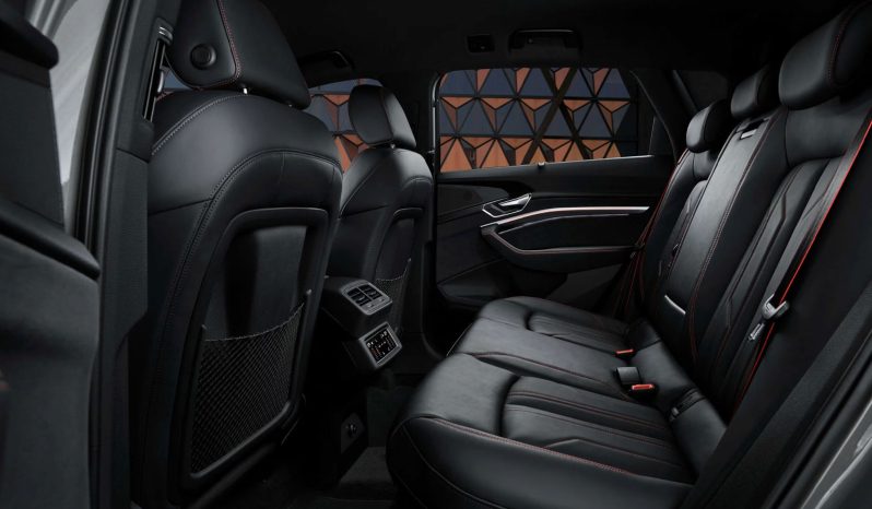 Audi Q8 Sportback e-tron 50 quattro full
