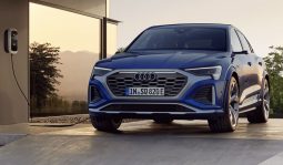 Audi SQ8 Sportback e-tron (CBU) full