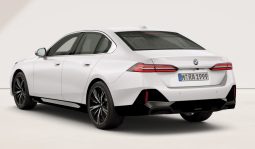 BMW 520i M Sport full