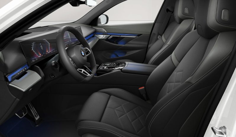 BMW 520i M Sport full