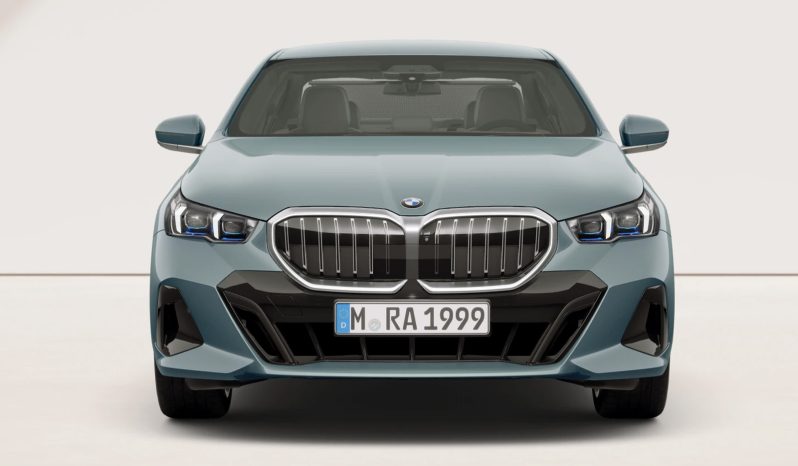 BMW 530i M Sport full