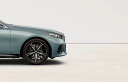 BMW 530i M Sport full