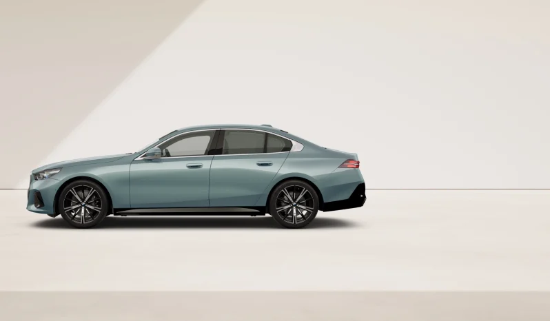 BMW 530i M Sport full