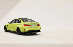 BMW M3 Competition M xDrive full