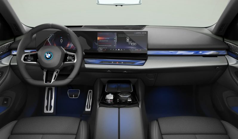 BMW i5 eDrive40 M Sport Pro full