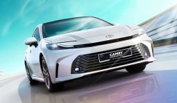 Toyota Camry 2.5 HEV full
