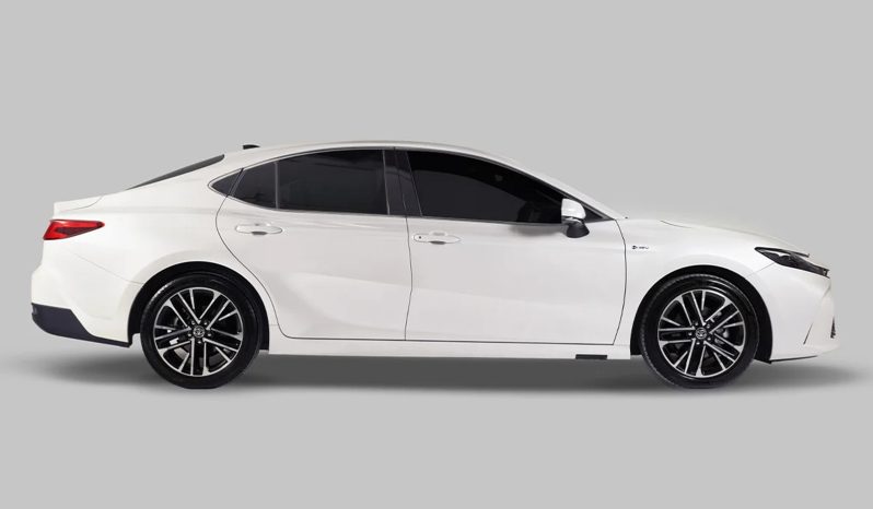 Toyota Camry 2.5 HEV full
