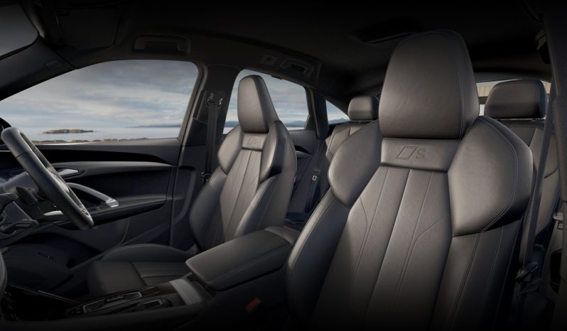 Audi Q5 Sportback S line 2.0 TFSI quattro full