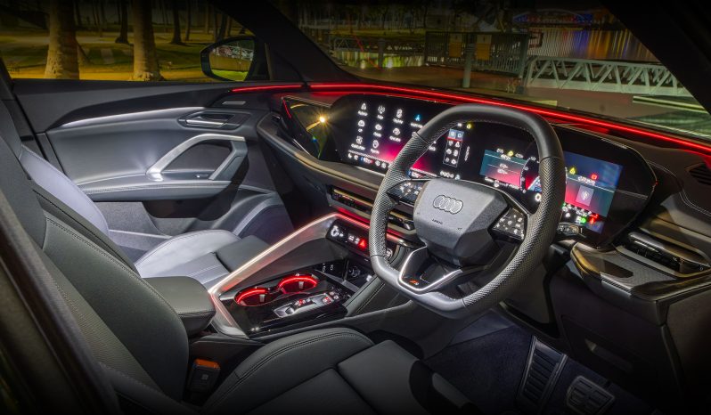 Audi Q5 Sportback S line 2.0 TFSI quattro full