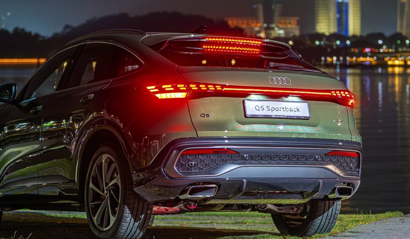 Audi Q5 Sportback S line 2.0 TFSI quattro full