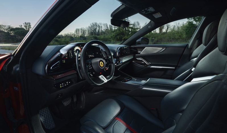 Ferrari Purosangue full