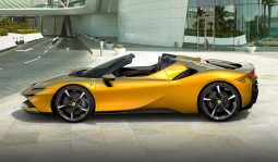 Ferrari SF90 Spider full