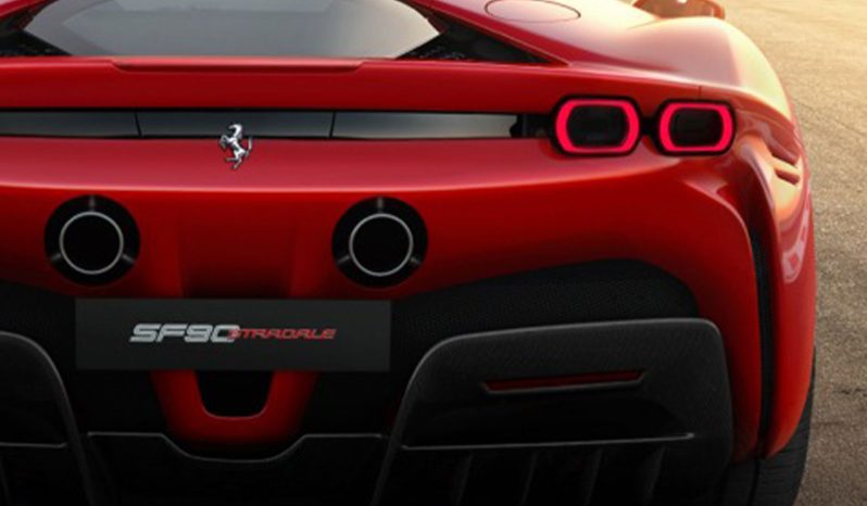Ferrari SF90 Stradale full