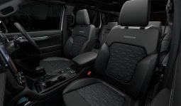 Ford Everest Platinum 2.0L Turbo Diesel 4WD 10AT full