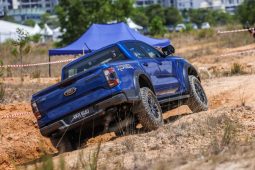 Ford Ranger Raptor 2.0L Bi-Turbo Diesel 4WD 10AT full