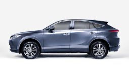 Toyota Harrier full