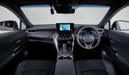 Toyota Harrier full