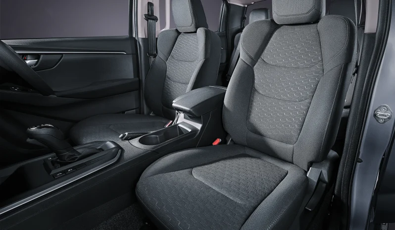 Isuzu D-Max 2.2L Auto Plus 4×2 AT full