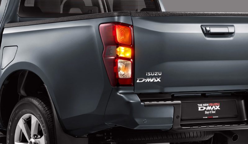 Isuzu D-Max 2.2L Auto Plus 4×2 AT full