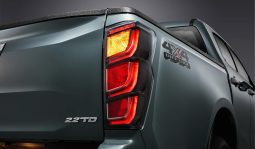Isuzu D-Max 2.2L Premium 4×4 AT full