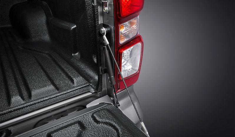Isuzu D-Max 2.2L Standard 4×4 AT full
