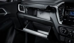 Isuzu D-Max 2.2L Standard 4×4 MT full