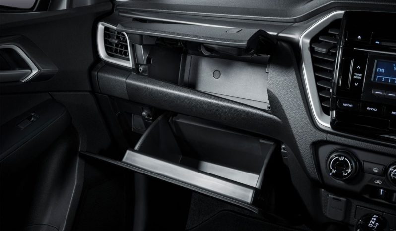 Isuzu D-Max 2.2L Standard 4×4 MT full