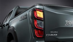 Isuzu D-Max 3.0L X-Terrain 4×4 AT full