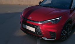 Lexus LBX Luxury full