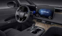 Lexus LM 350h 7-Seater full