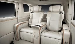 Lexus LM 500h 4-Seater full