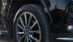 Lexus LX 700h F SPORT full