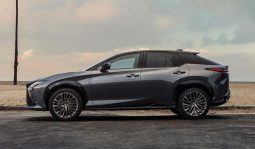 Lexus RZ 450e Luxury full